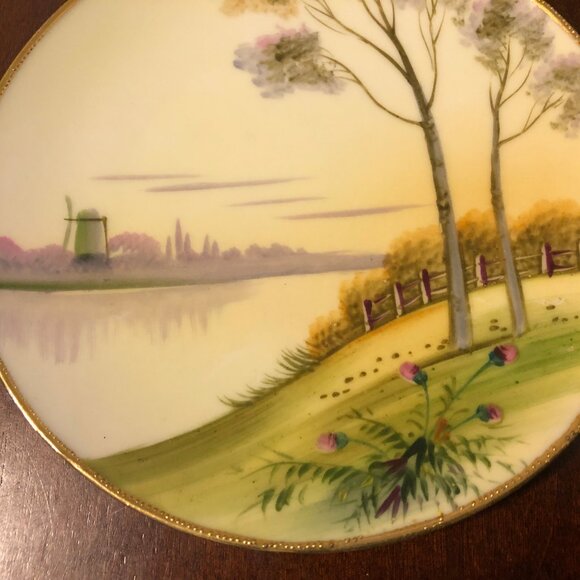 Vintage hand painted japan plates landscape lake side set of two 6.25" gold rim - Picture 7 of 8